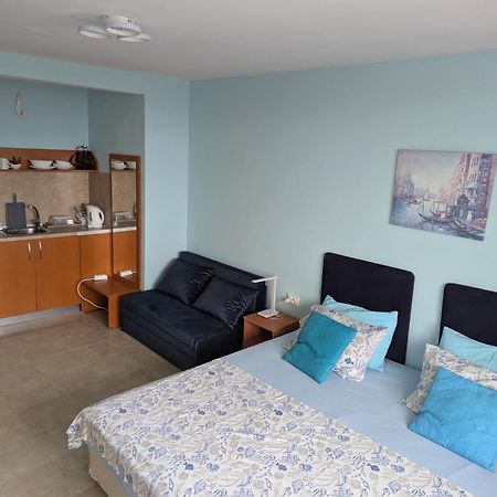 Guest House Chalakov シネモレツ エクステリア 写真