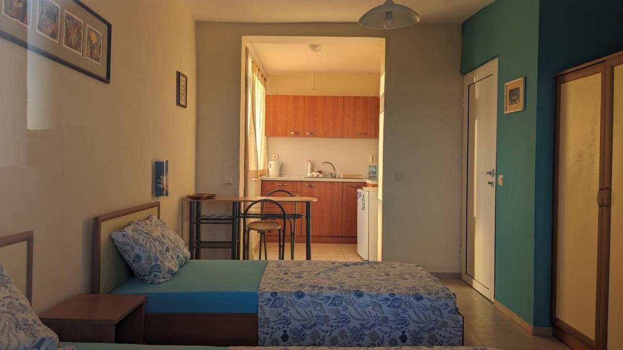 Guest House Chalakov シネモレツ エクステリア 写真