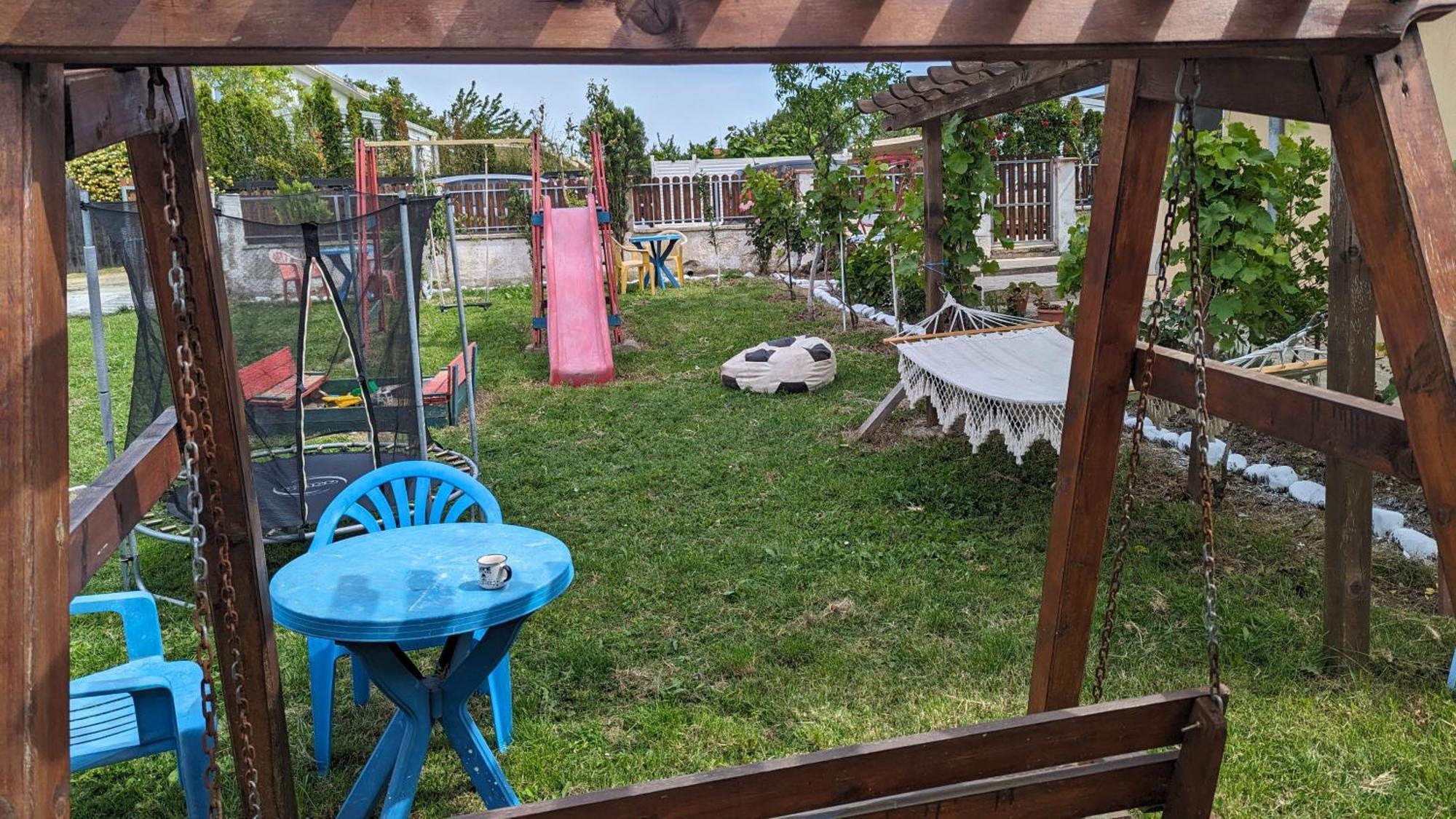Guest House Chalakov シネモレツ エクステリア 写真